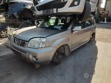 NISSAN X-TRAIL 2004