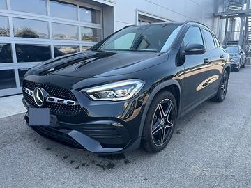 Mercedes-Benz GLA 200 d Automatic 4MATIC