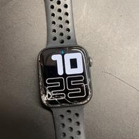 Apple Watch serie 6 44mm con vetro rotto