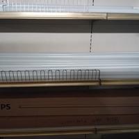 neon usati LED e standard 