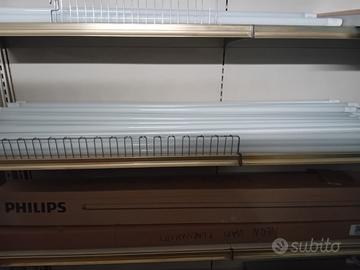 neon usati LED e standard 