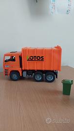 camion spazzatura bruder