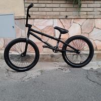 BMX verde vectra 2016