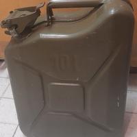 Tanica carburante in metallo vintage