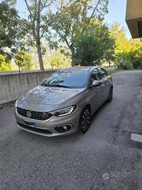 Fiat Tipo 1.6 lounge - 103.766 km