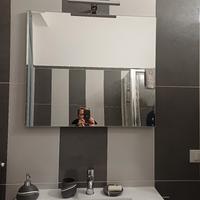 Colonnina bagno porta+ specchio