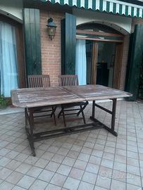 Tavolo in legno