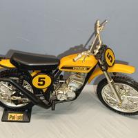MOTO Suzuki 400 CROSS  POLISTIL 1974  SCALA 1:12