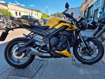 Triumph Street Triple 765