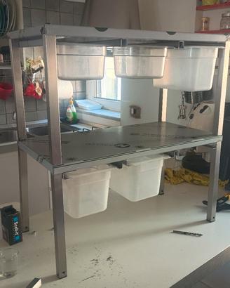 elemento alzata in acciaio inox con sistema binari