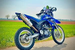 Yamaha XT 600 R splendida e accessoriata