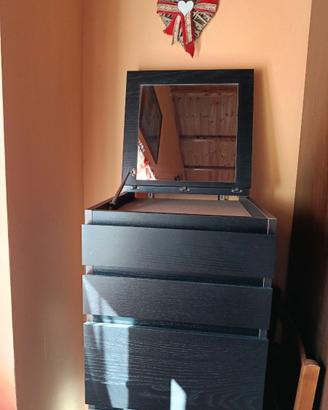 Cassettiera