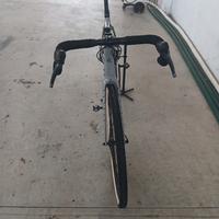 BICI GRAVEL KROSS