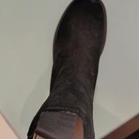 stivaletti in camoscio