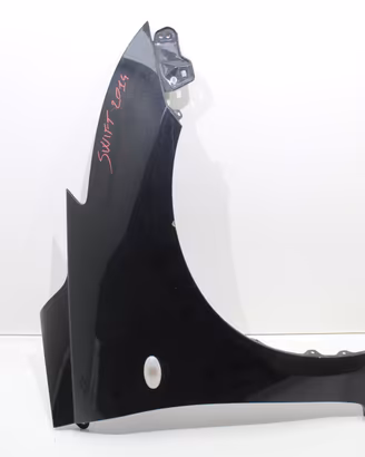 PARAFANGO ANTERIORE DESTRO SUZUKI Swift 5° Serie