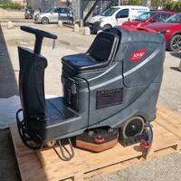 Lavasciuga uomo a bordo