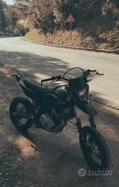 wr 125 x