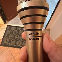 Microfono AKG