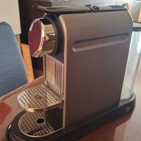 Macchina da caffè nespresso 