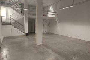 Immobile di 230 m² con 3 locali a Prato