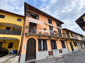 Bilocale in centro a Rovellasca