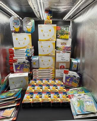 Pokemon ITA, Lotto 30° Anniversario: ETB, Display.