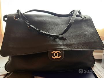 Maxi bag nera in pelle