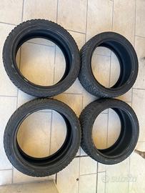 Pneumatici invernali Hankook 205/45R17