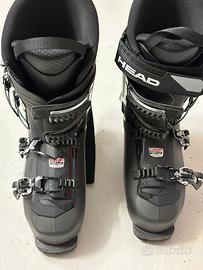 Scarponi da sci nuovi