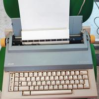 macchina da scrivere Olivetti