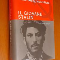 "Il giovane Stalin" di Simon Sebag Montefiore.