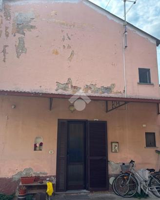 CASA DI CORTE A SANTA CRISTINA E BISSONE