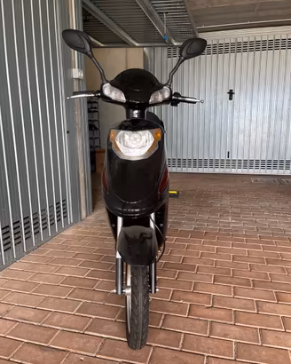 Bicicletta Elettrica UFO 250W – Come Nuovo!