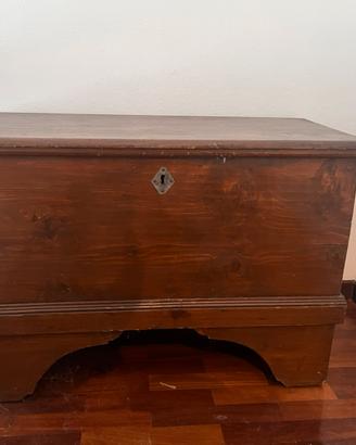 Cassapanca in legno massiccio fine 800 restaurato