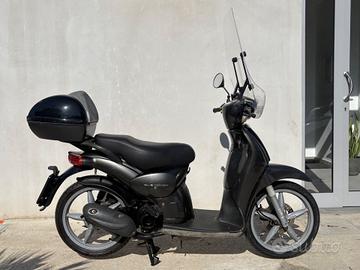 Aprilia Scarabeo 100 4T