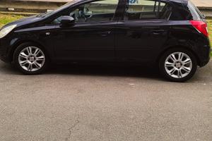 Opel corsa 1.2 cosmo