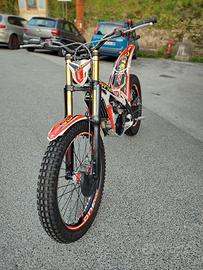 TRS 300 RR 2022 trial