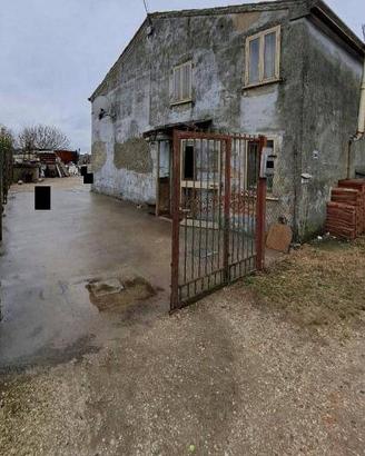 Immobile in asta di 110 m² con 3 locali a Merlara