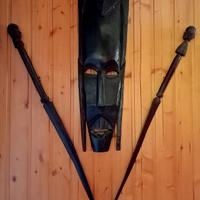 Maschera tribale in legno