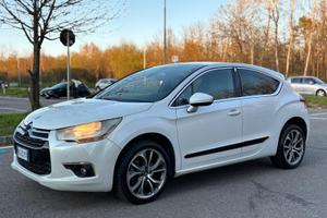 Ds DS4 4 2.0 HDi 160 Pure Pearl