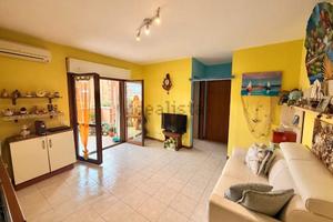 Bilocale con Terrazzo a 700 mt dal Mare