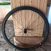 Cerchio Anteriore road Fulcrom Wind40 rim