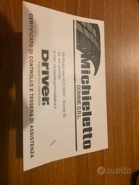 PNEAUMATICI AUTO praticamente nuovi 