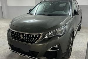 Peugeot 3008 1.2 Allure