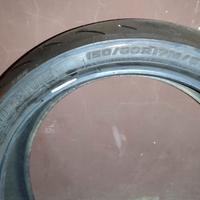Pneumatico Bridgestone S22