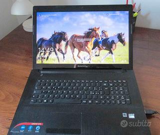 Notebook LENOVO 17 `
