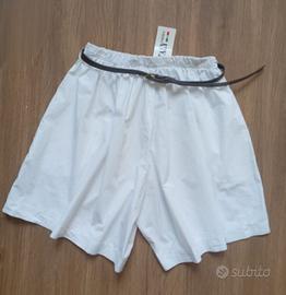 Pantaloncini bianchi in cotone. donna. S/M