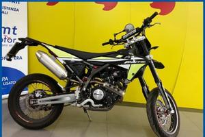 FANTIC MOTOR Motard 125 Garantita e Finanziabile
