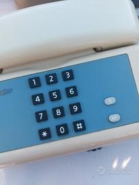 telefono bianco