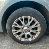 cerchi e ruote fiat punto 